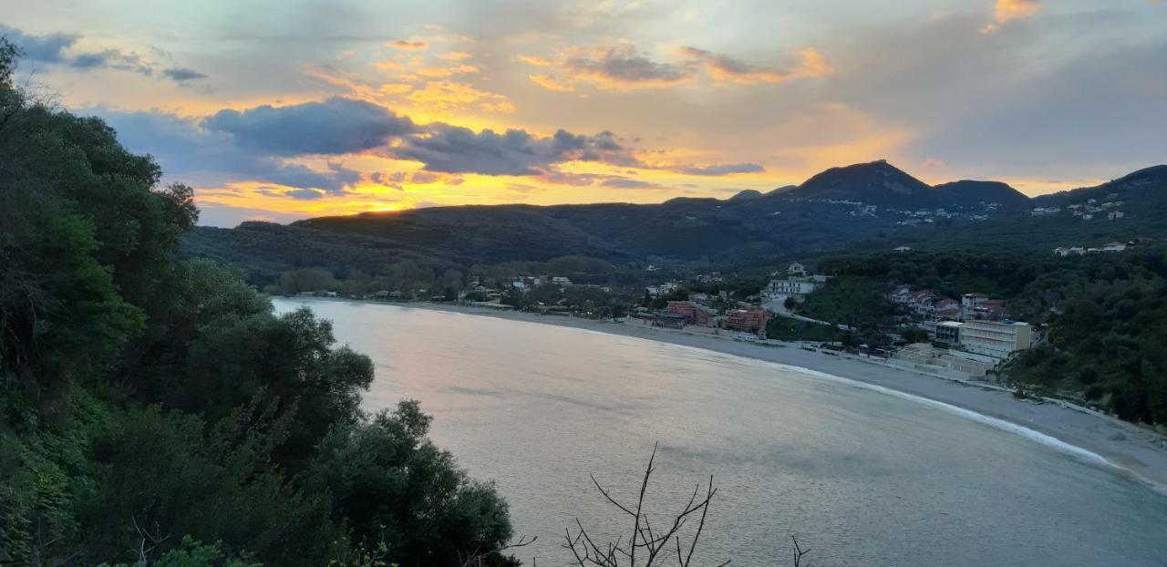 Paraskevi'S Luxury Studios Parga Exterior foto